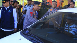 Foto: Kapolri Jenderal Polisi Listyo Sigit Prabowo, saat tinjau lokasi Mudik Lebaran 2025