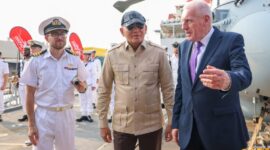 Pererat Kerja Sama Pertahanan, Menhan RI Kunjungi HMS Richmond di Tanjung Priok
