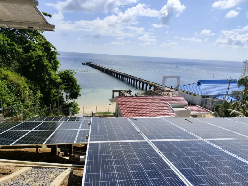 Listrik Bersih Hadir di 47 Desa, Presiden Resmikan PLTS untuk 5.383 Rumah Tangga di Wilayah 3T